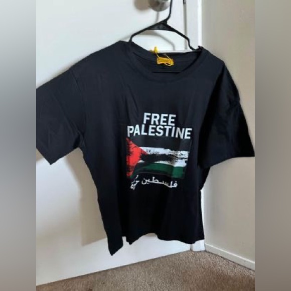 Free Palestine T-Shirt - Picture 1 of 2